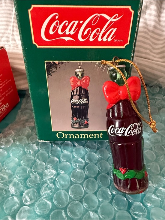 Coca Cola Other - Vintage 1990 Coca-Cola Bottle with red bow Ornament in box